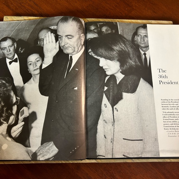 Four Days: The Historical Record of the Death of President Kennedy - Picture 8 of 10